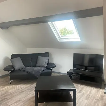 Superbe Loft Neuf - 1 Chambre- Face Au Chateau Sedan Exterior foto